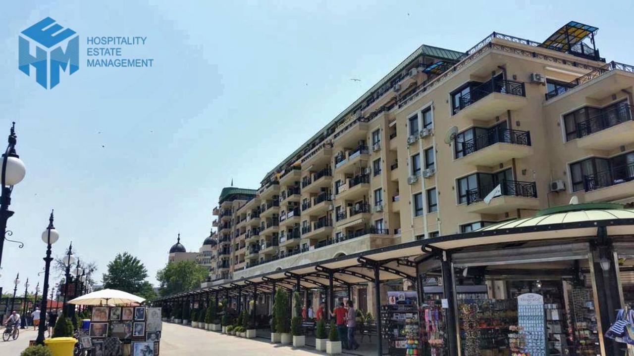 Golden Sands Rentals Apartments Exteriör bild
