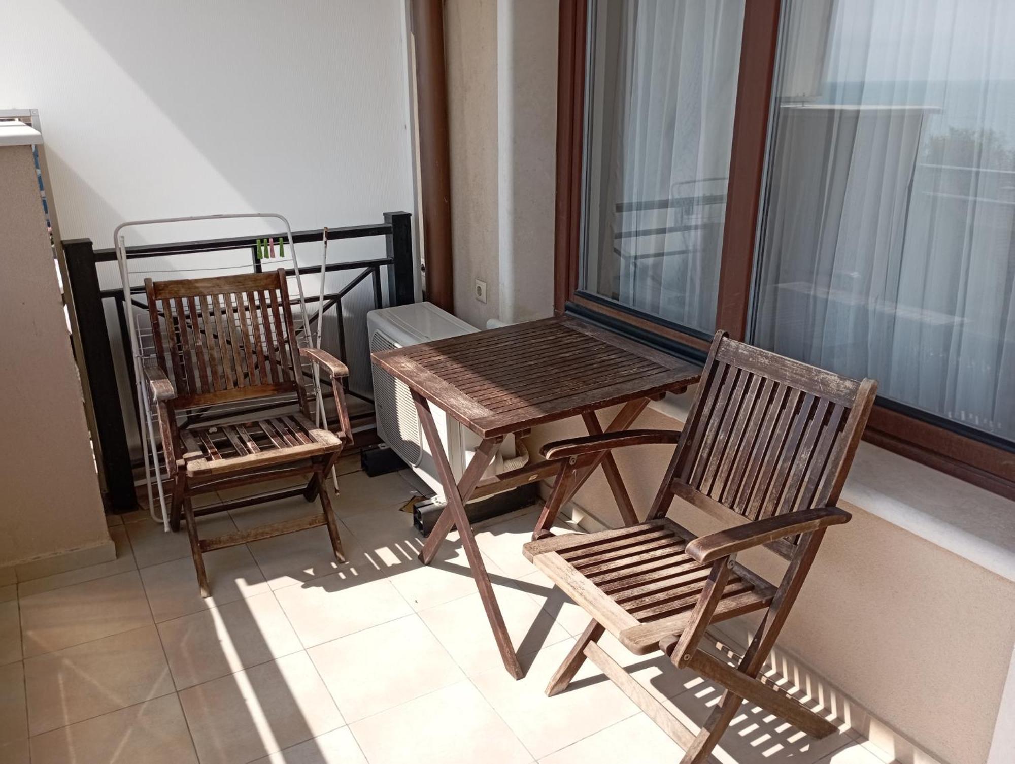 Golden Sands Rentals Apartments Exteriör bild