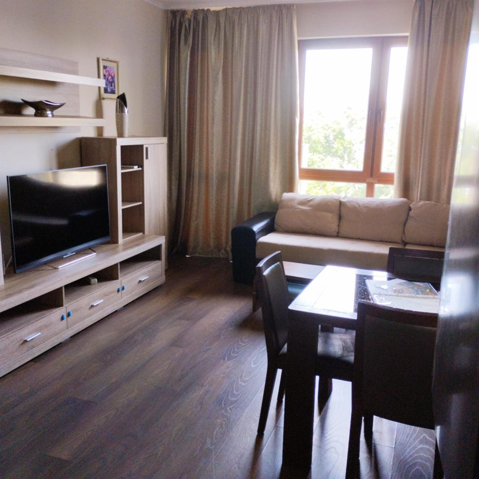 Golden Sands Rentals Apartments Exteriör bild