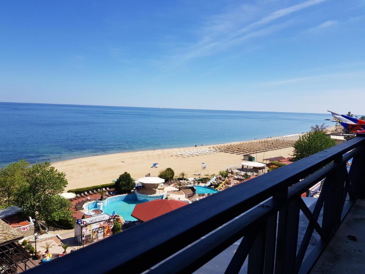 Golden Sands Rentals Apartments Exteriör bild